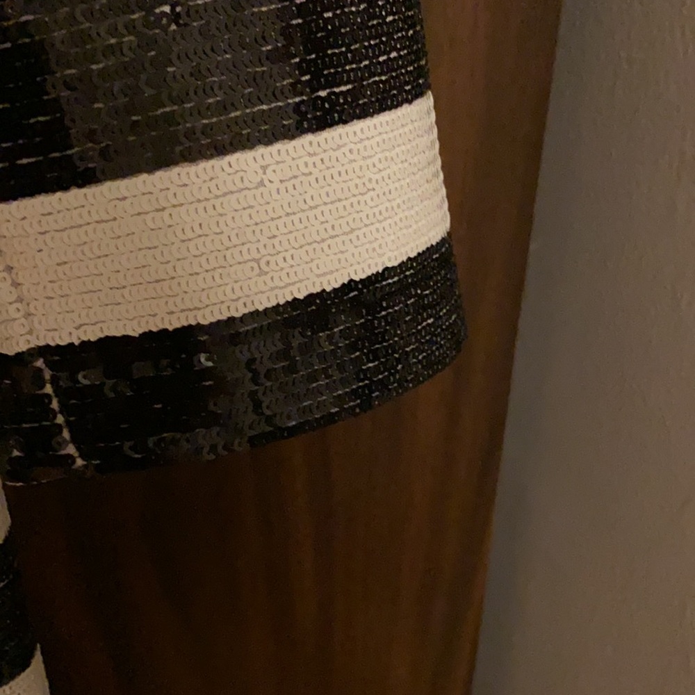 Brand New with tags WEILL sequined black and white striped 3/4 sleeve jacket - Picture 4 of 5